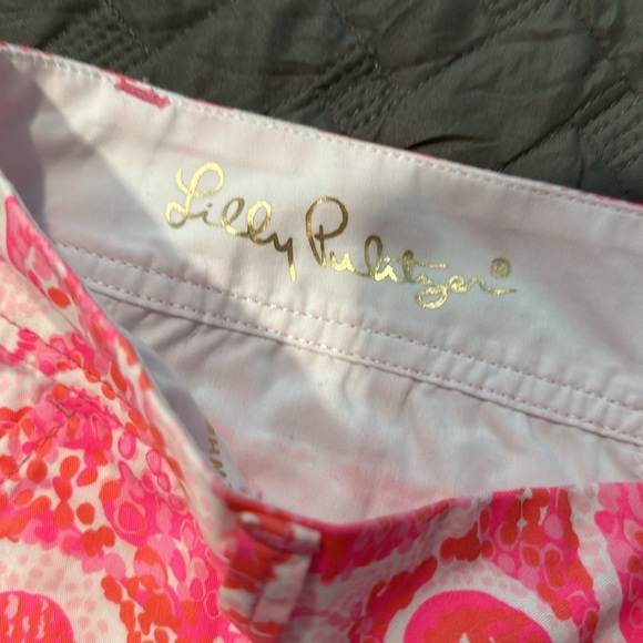 Lilly Pulitzer Walsh Shorts - Picture 2 of 4